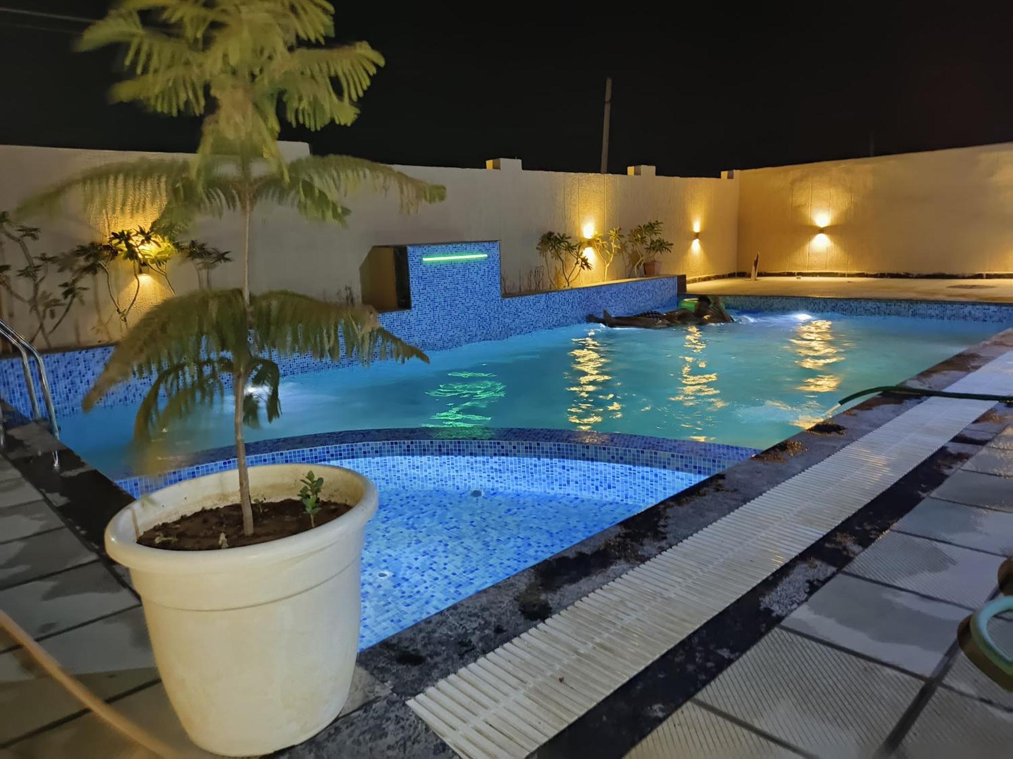 Suvarna Farm'S Hotel Watka Exterior photo